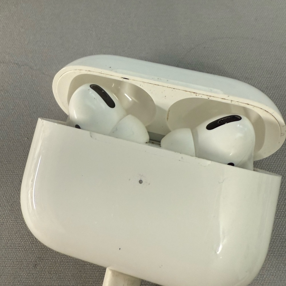 Apple air pro White Wireless Earbuds
